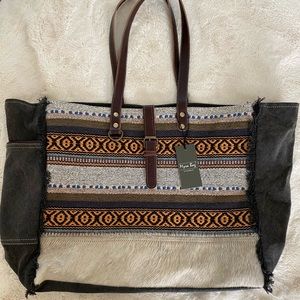 Myra Weekender Bag